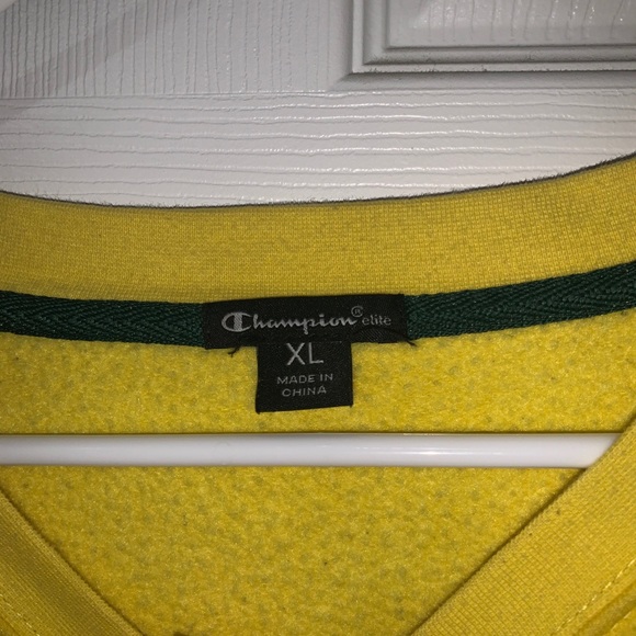 UofO Champion Crewneck - Picture 4 of 4